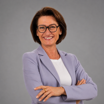 Schneider Petra